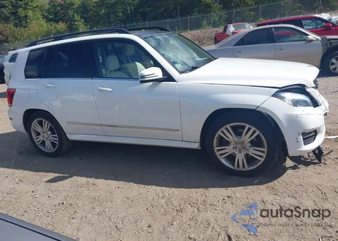 2014 Mercedes-Benz Glk 350 4Matic z USA, uszkodzony, nr VIN WDCGG8JB6EG335488